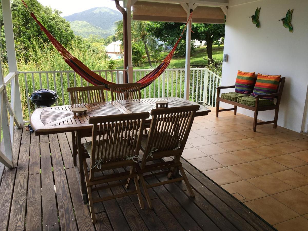 Grand Bungalow Avec Piscine Et Vue Mer Буйянт Екстериор снимка